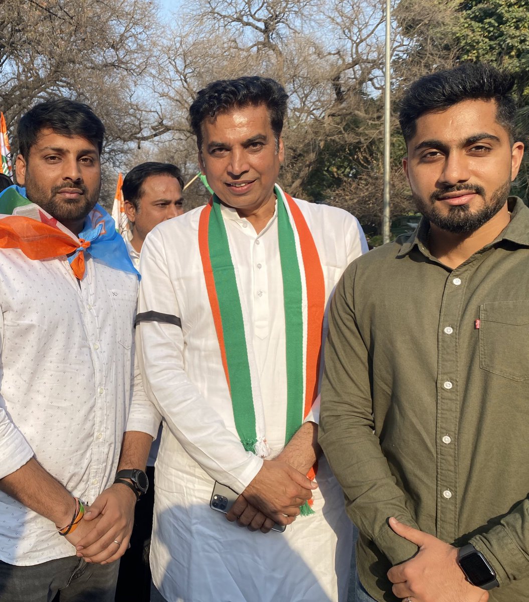 Wishing a very happy birthday to <a href="/devendrayadvinc/">Devender Yadav</a> Bhaiya! May you keep climbing the stairs of success and keep guiding us. #MeraBhaiDevender