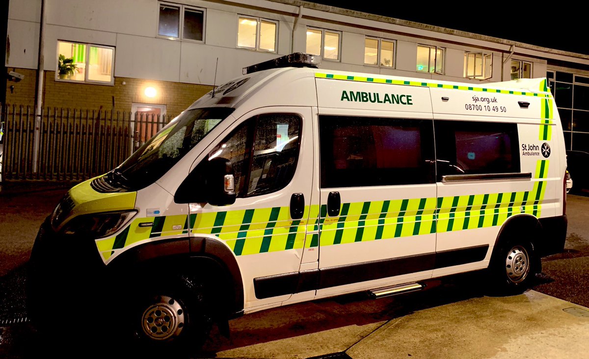 Really positive trial shift having a dedicated <a href="/stjohnambulance/">St John Ambulance England</a> resource to backup @SECAmb_JRU. Great example of joint working between multiple services. Looking forward to seeing this relationship grow <a href="/Will_Bellamy/">Will Bellamy</a>! #OneTeam