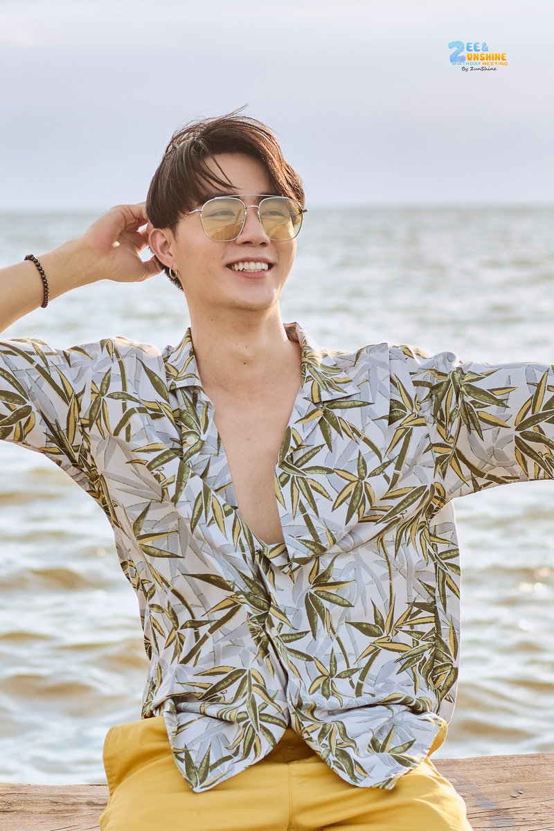 ZeeSupMexico's tweet photo. My emo boy, I know you're a grown man but I want to protect you as much as I can. Once again HAPPY BIRTHDAY ✨ 

Enjoy this event with your fans and we'll be there in soul💙

#ZeeZunShineBDMT https://t.co/ODdxpBcYSe
