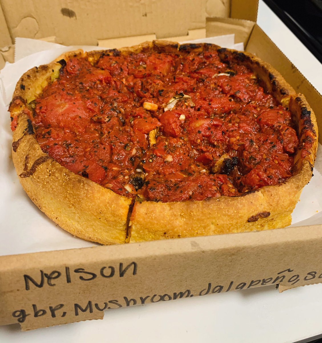 nelsoncarvajal's tweet photo. Straight like that π
...
#blackbirdpizzashop #ChicagoInLA #deepdishpizza #hollywood #getthestrap https://t.co/j2LEOV8GY0