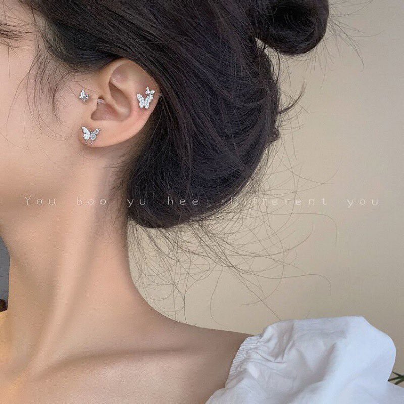 sasisbysi's tweet photo. 🦋🧸ชอบผีเสื้อหรือหมีมากกว่ากันคับ https://t.co/PgWcGcw20e