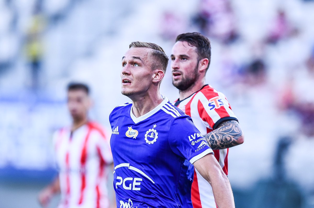 Galeria zdjęć z meczu z @MKSCracoviaSSA dostępna na stalmielec.com 

📸 Borys Gogulski