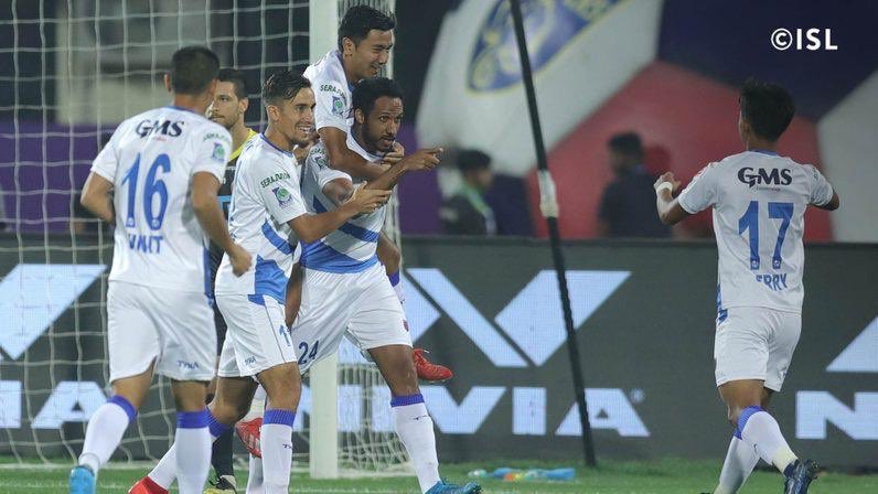 m_onwu45's tweet photo. Looking forward to continue this beautiful journey and return with my teammates. I will keep giving my best to make this team greater. @OdishaFC @IndSuperLeague #AmaTeamAmaGame https://t.co/9YKGaNQFq4