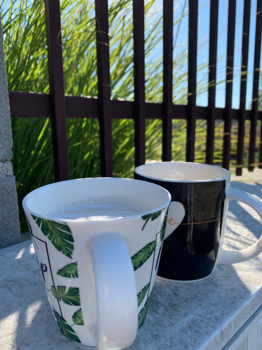 BarbaraEve_live's tweet photo. Bring me coffee and i will be happy, morning earth❤️ #imlive #addictedcoffee https://t.co/C5SOtG5Lug