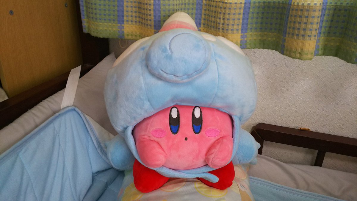 ペーパーカービィ A Twitter ポケモンセンターの今年のハロウィングッズのテブリムのキャップ エスケイジャパンさんの 星のカービィぬいぐるみスタンダードnew のおすましにコピー もとい かぶらせてみた 大きさ的にフィットするかなと思ってやってみたら