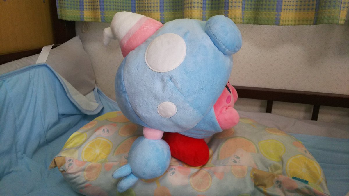 ペーパーカービィ A Twitter ポケモンセンターの今年のハロウィングッズのテブリムのキャップ エスケイジャパンさんの 星のカービィぬいぐるみスタンダードnew のおすましにコピー もとい かぶらせてみた 大きさ的にフィットするかなと思ってやってみたら