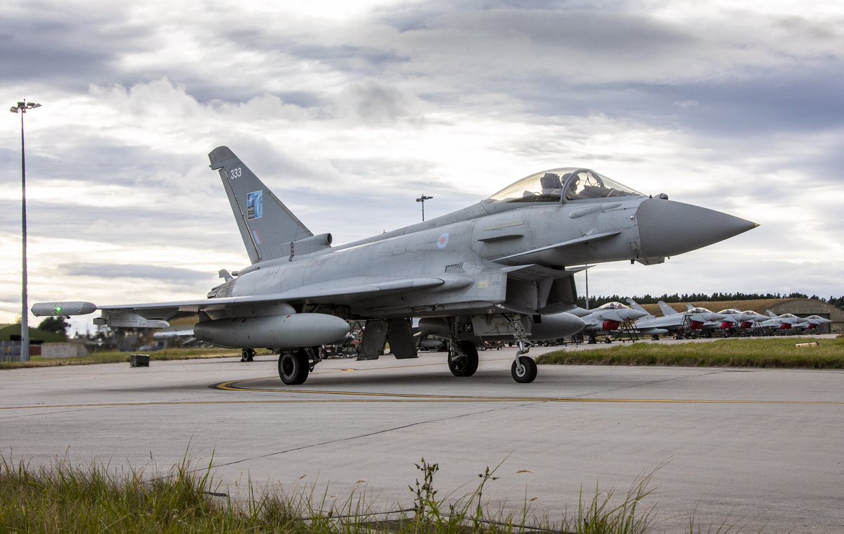 Photogs from  @RAFLossiemouth captured  @eurofighter/ @AirbusDefence/ @BAESystemsAir Typhoons who flew down and took part in the exercise.Flying alongside the other participants and increasing tactical proficiency between the participating nations   
