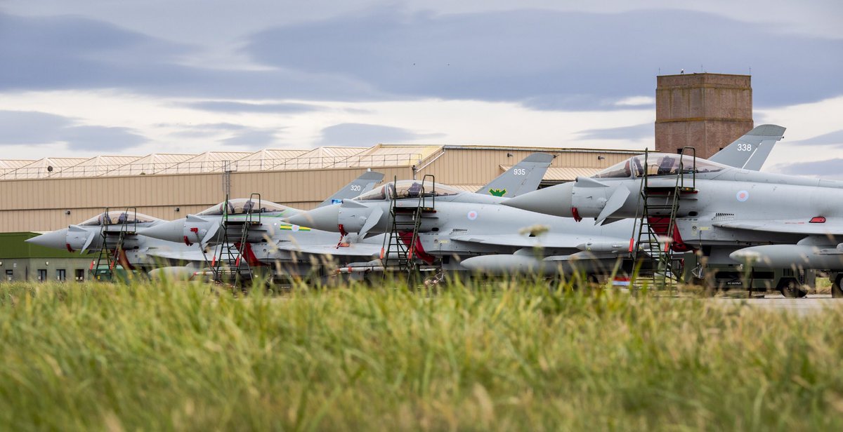 Photogs from  @RAFLossiemouth captured  @eurofighter/ @AirbusDefence/ @BAESystemsAir Typhoons who flew down and took part in the exercise.Flying alongside the other participants and increasing tactical proficiency between the participating nations   
