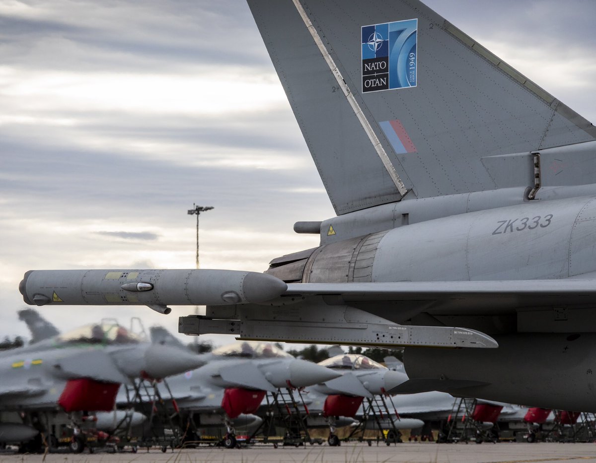 Photogs from  @RAFLossiemouth captured  @eurofighter/ @AirbusDefence/ @BAESystemsAir Typhoons who flew down and took part in the exercise.Flying alongside the other participants and increasing tactical proficiency between the participating nations   