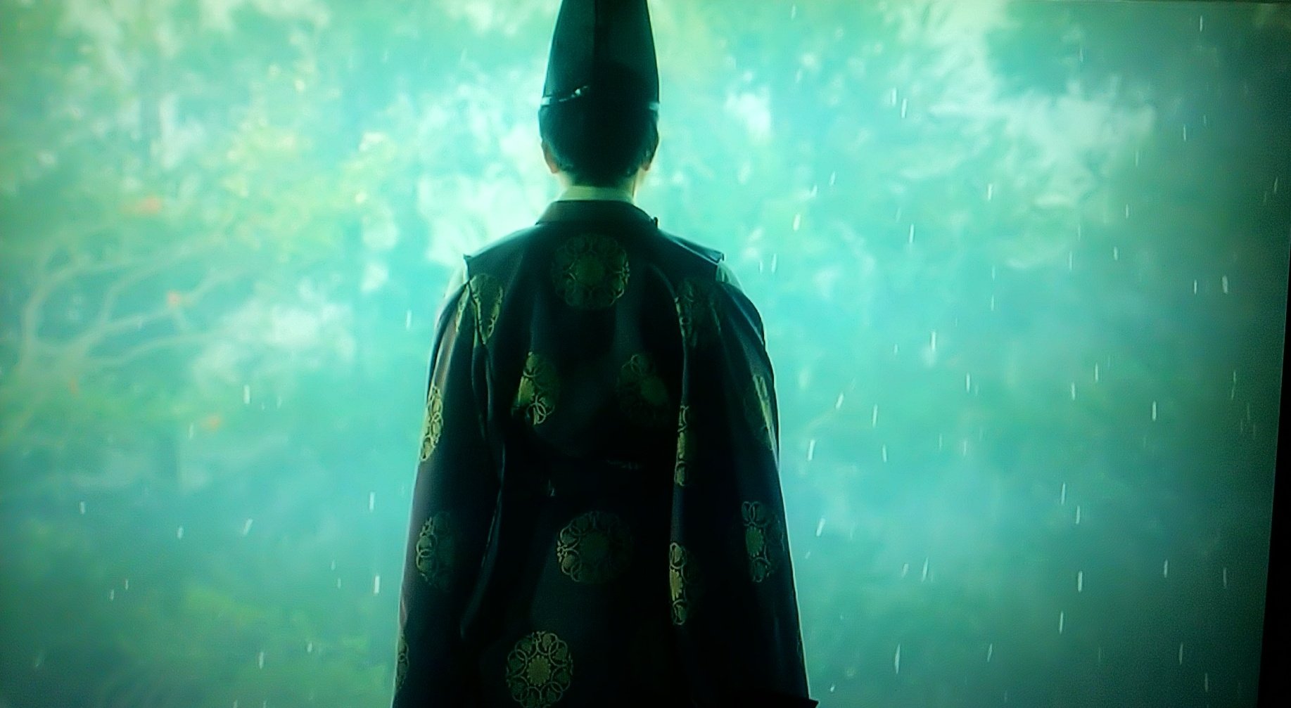 ちゃき On Twitter 秋来ぬと目にはさやかに見えねども 義輝の夏が終わり 秋が 義昭の世が来る 望月の世に 麒麟を 誰を連れてくることもできず 欠けたる月の銘刀 三日月宗近を以て散りゆく 満ちたる器か否か しかし 壊れるからこそ美しい と誰かが歌っていたの