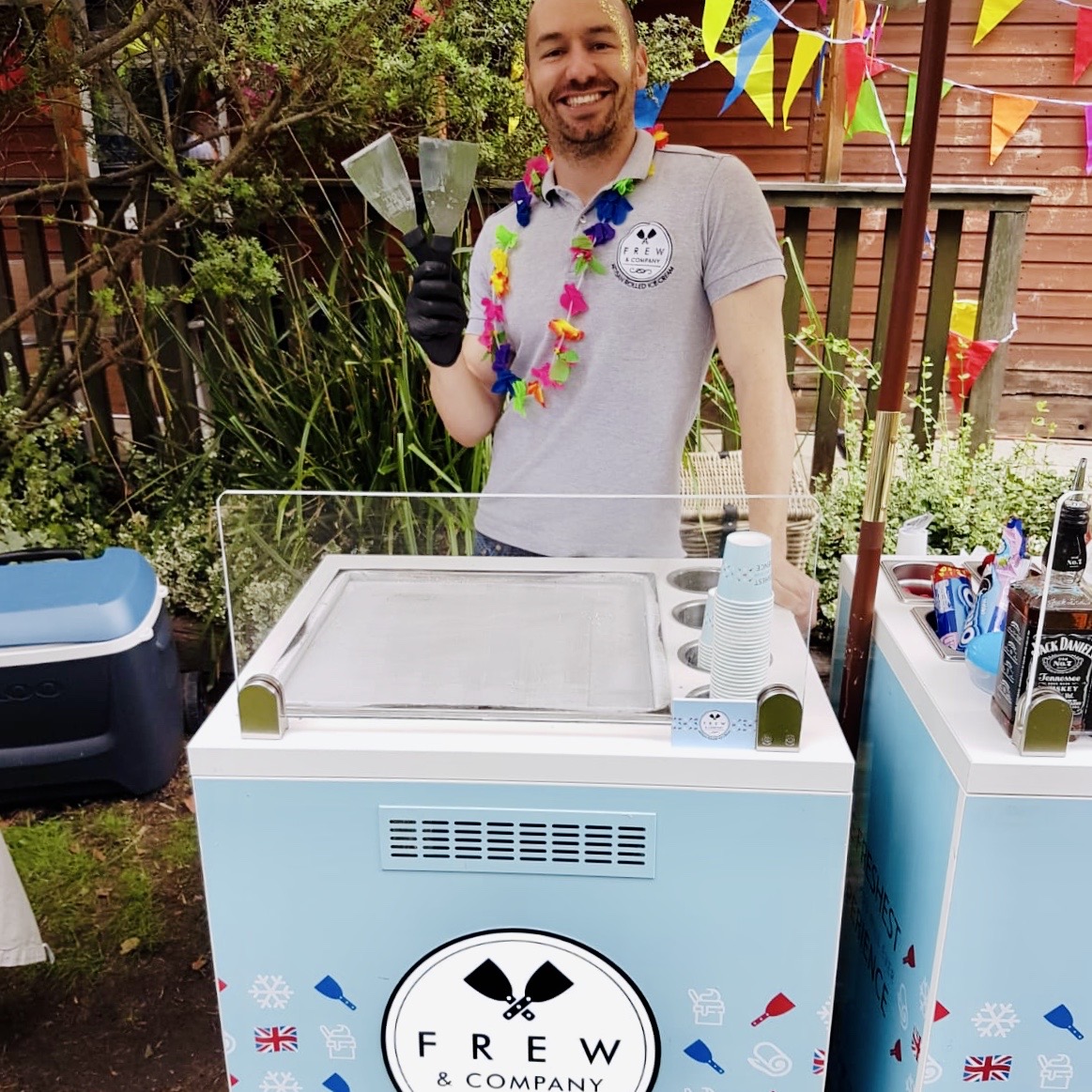 Hello! 👋 I'm Andy, Founder and Head Roller at Frew &amp; Co.

If you have any questions about having rolled ice cream at your next event, get in touch and I'll be happy to answer your questions!

Speak to you soon!

frewandco.com

#oreo #nutella #kinda #fererro #hello #fun