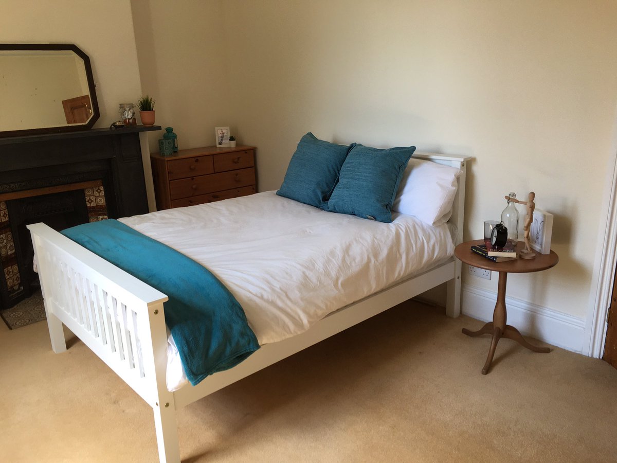TNH_SW's tweet image. We’ve got 2 fabulous rooms becoming available in our gorgeous Victorian house in #NewtonAbbot. Check out our advert on SpareRoom spareroom.co.uk/14029693