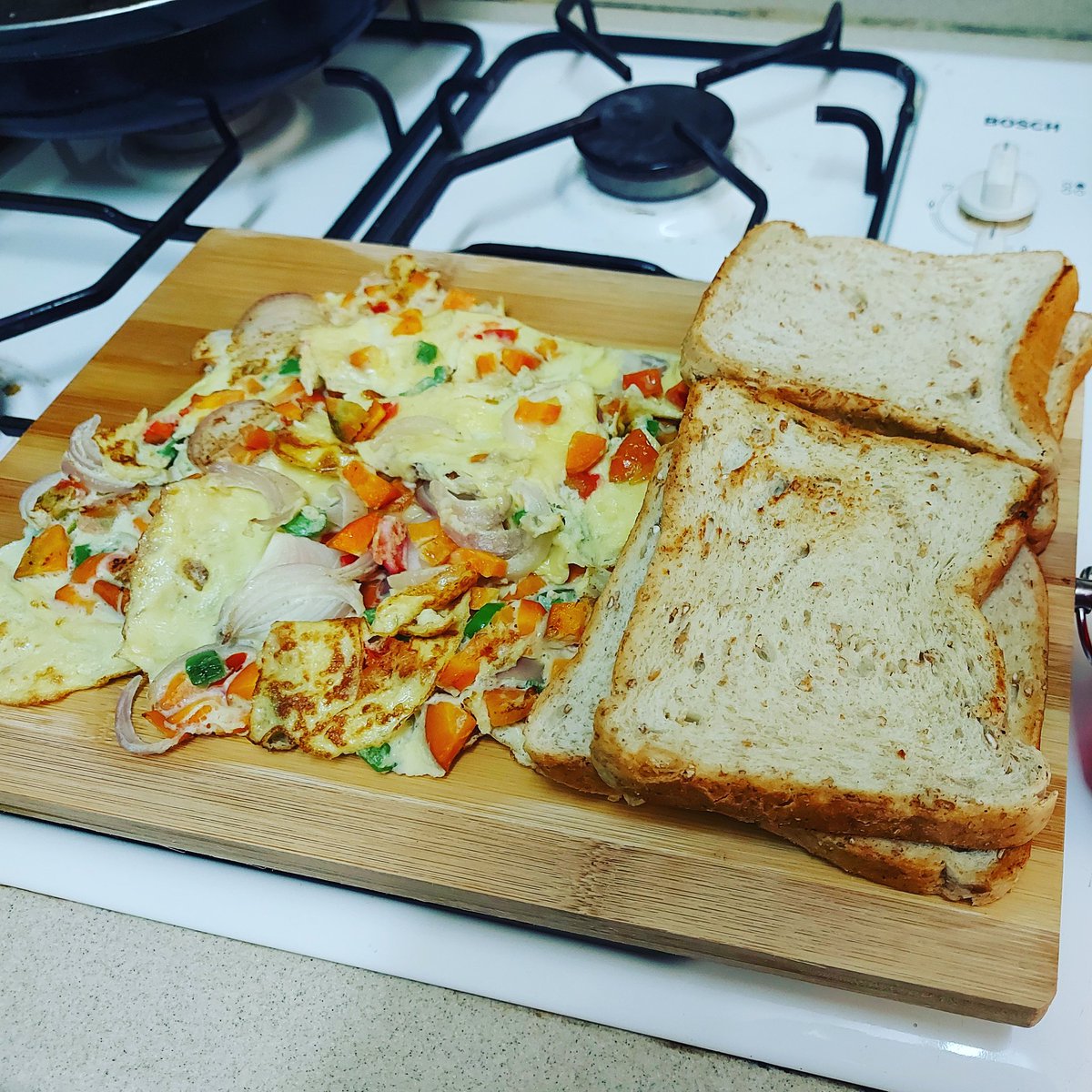 When the business was ready, the advisor was like 'you guys need an office, a car and more capital'.The friends agreed and the advisor invested heavily and got 50% of the business, in weight.