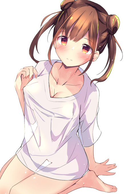 プロデューサーからTシャツを借りたちょこ先輩 