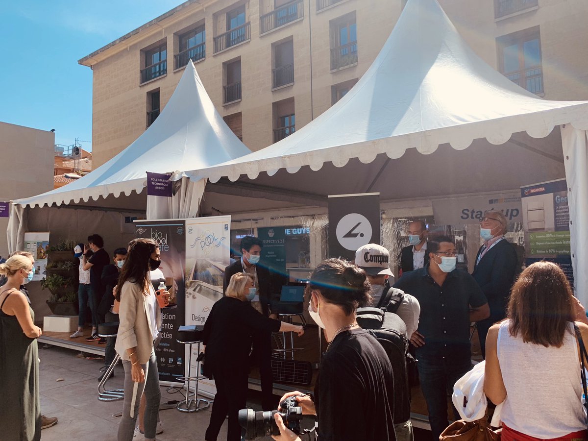 TechnopolArbois's tweet photo. Les startup #cleantech exposent ce we aux Estivales de l’immobilier  @aixmaville @groupesemepa 🚀 @AgroveFr #Bambooforlife @Perspectives_FR @PROTECTO13 @Lumi_iN @Fruitandfood #quantia @BioPoolTech @meteoptim présentent leur solutions écologiques pour l’habitat 🌱🌍🏙🏡 https://t.co/G9OyT1M1jW