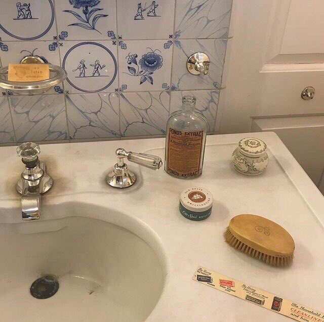 • brush your teeth, wash your face, take a quick shower even. to make sure you “”wake up””• dress neatly but still comfortable • wear some make up if you will