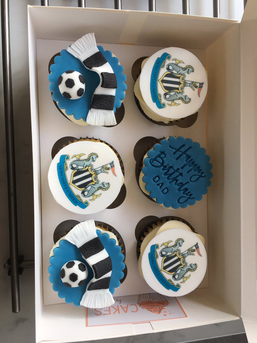 stevemcconkey's tweet photo. Birthday cakes https://t.co/Cy80vQO2ZZ