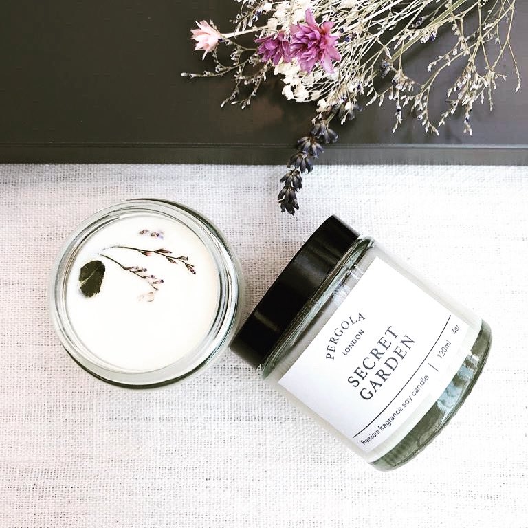 pergola_london's tweet photo. Very excited to introduce our new small soy candle. The scents you love in a smaller bundle. Exclusively @greenwichmarket & @canopy_market
.
.
.
#soycandles #newrange #candles #candleloversofinstagram #greenwhichmarket #canopymarket #realfoodfest https://t.co/O1n8nrZF8a