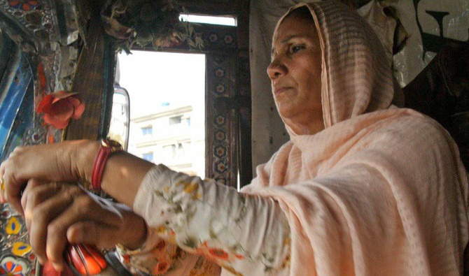 18. Women like Shamim Akhtar,1st female truck driver, challenged the transport sector to Dr. Nergis Mavalvala- Pakistani-American Astrophysicist, a key contributor to  @LIGO, Dean of  @ScienceMIT & the 1st-ever woman in this role, are those who fought stereotypes to make their way.