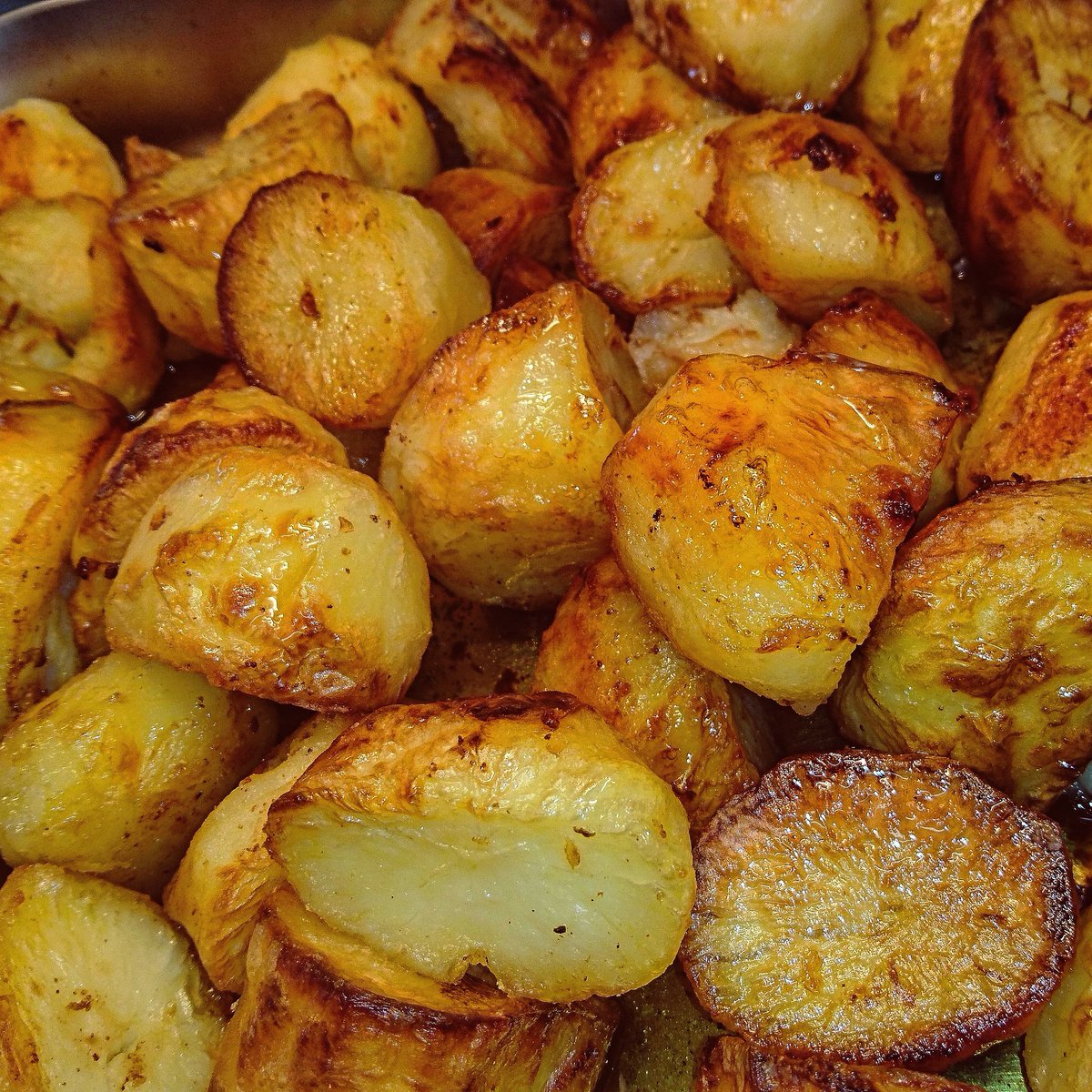 MeatGreet's tweet photo. Happy Sunday folks. 

We all love a good Roastie. Tweet us a picture if youre proud as punch of yours today. https://t.co/HJsIn3cufc