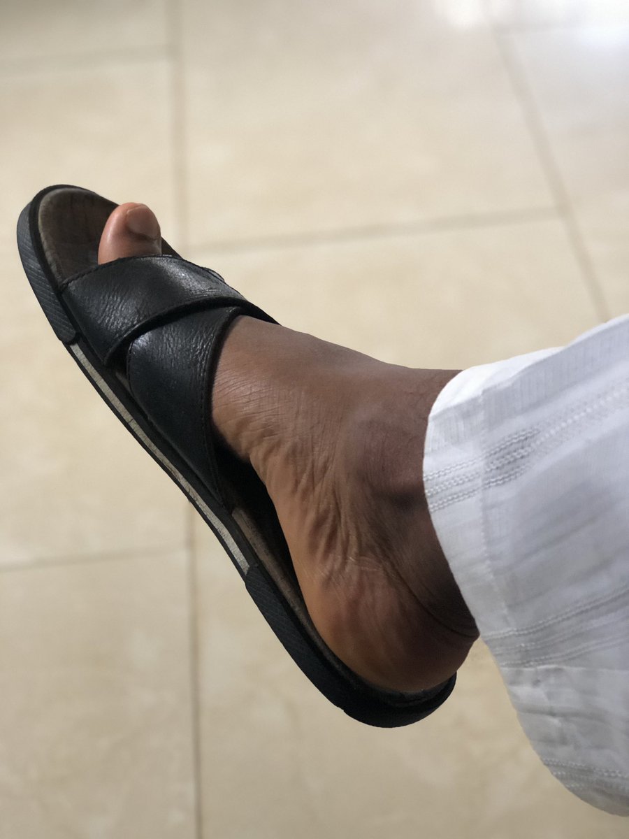 iGBV's tweet photo. #weekendkicks https://t.co/imsjW0MYwT