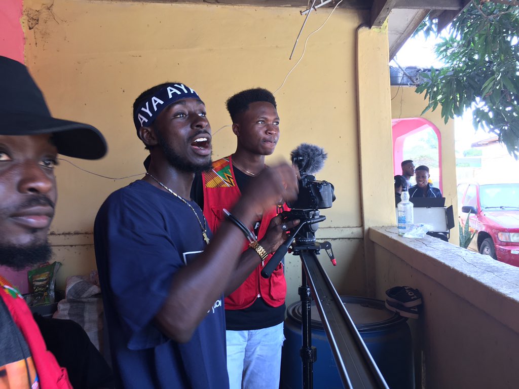 visionary_cosby's tweet photo. Yesterday AYA MERCHS COMMERCIAL @aya_merchs was great. Thanks to @cosby_multimedia @cosby_blinkz 
@willie_chembez @itzgershy_newman @leesah_carrie @superstar_sticky @dodosdiner @lifeof_pak  @f_l_a_m_e_d_e_m @tharget_dem @archer_universal @panalicepatricia @aikins.ayih https://t.co/dOIBcCP0Lo