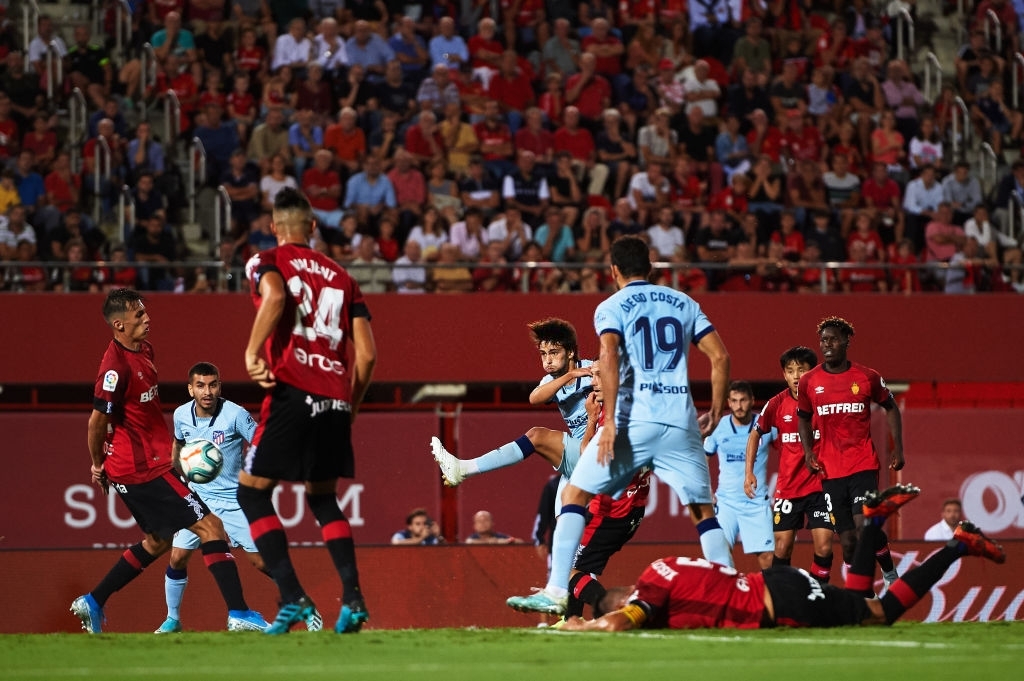 João finally seemed like he has completely bought into Cholo’s system with consistent performances upfront & stronger performances in defensive transition towards the end of the season. If Atleti can put their finishing woes behind them, João will thrive in 2020/21.