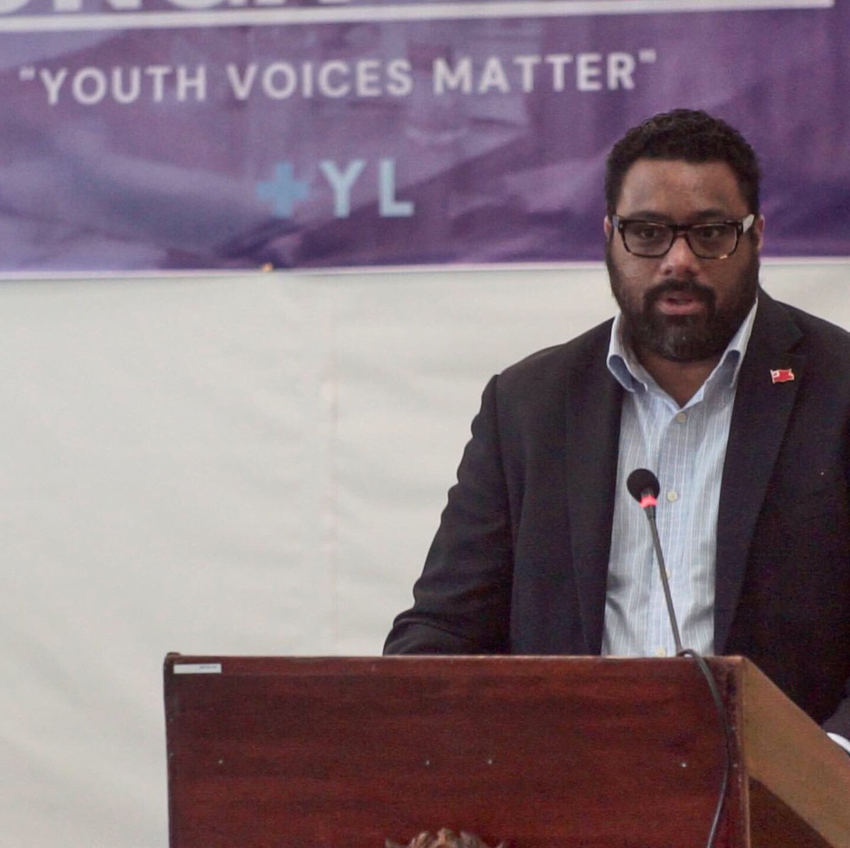 TongaYouth's tweet photo. ⁣⁣⁣
“I momentarily reflected on my parliamentary journey upon receving today’s invitation. Having entered politics at a very young age, I would have deeply appreciated having access to tools such as this youth initiated handbook.”Lord Fakafanua #YouthOfTongaVoteHandbook #Tonga https://t.co/5PlJx8mkIV