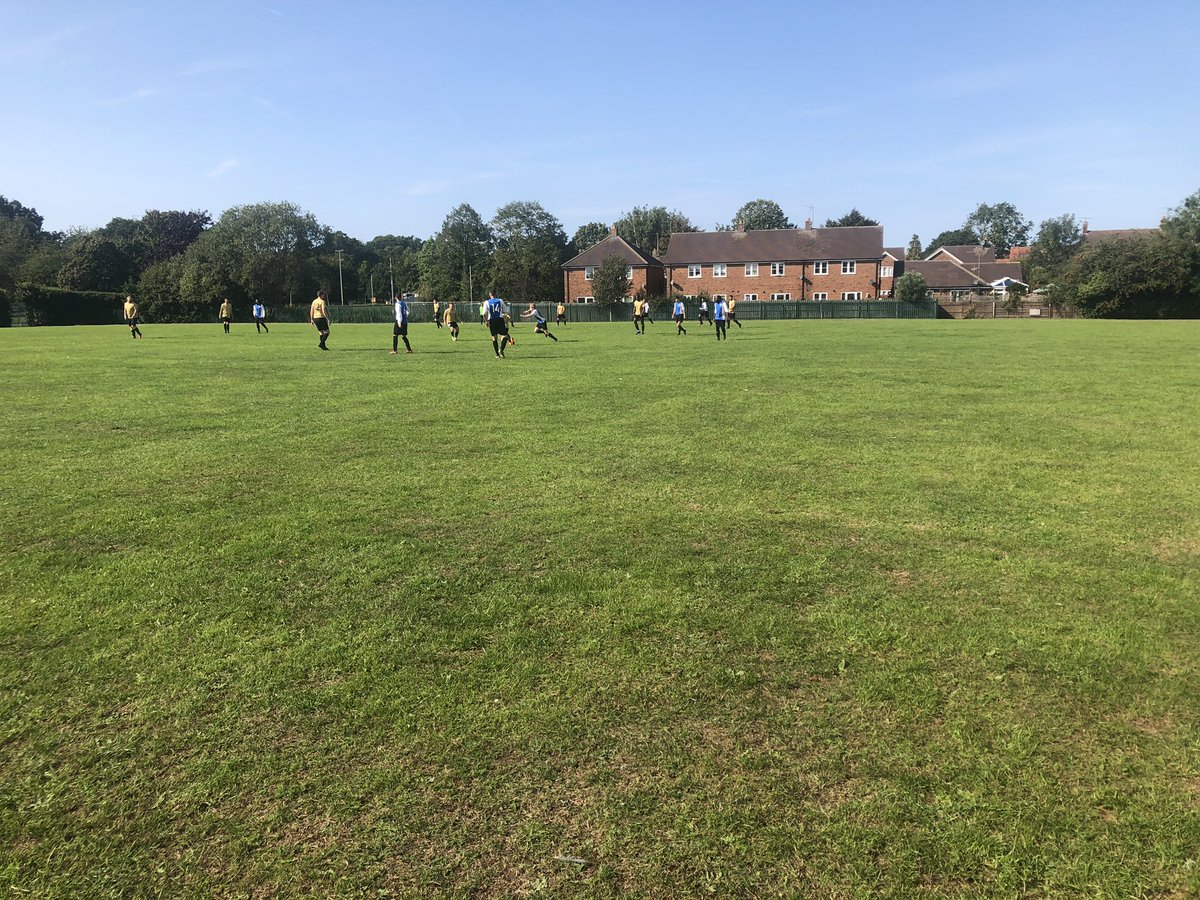 Full Time:
Stevenage Athletic 5-5 Shephall Wednesday 

Exciting end to end game &amp; could’ve been more goals!
<a href="/DejjMullings/">Mustard💫</a> ⚽️⚽️⚽️
<a href="/Lesteroehancock/">Hanks</a> ⚽️
+ own goal (<a href="/JahmellMullings/">Elijah Mullings</a> assist)

Shoutout to <a href="/Joegammoncarter/">Gammon</a> for a brilliant penalty double save as well👊