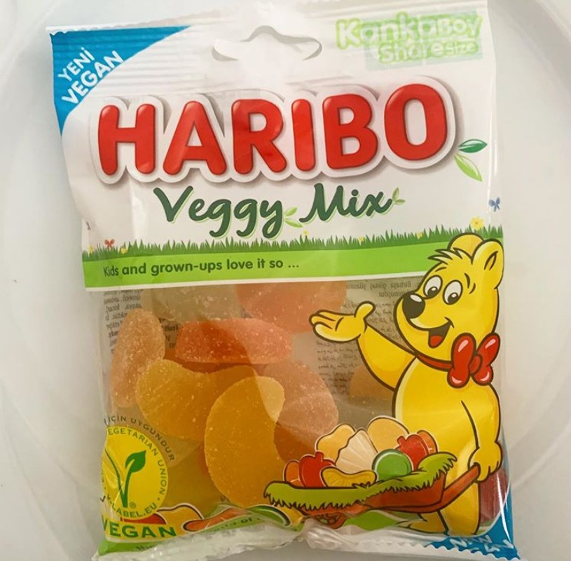 Haribo vegan jelibon. 

<a href="/Migros_Turkiye/">Migros Türkiye</a> 'ta satiliyor