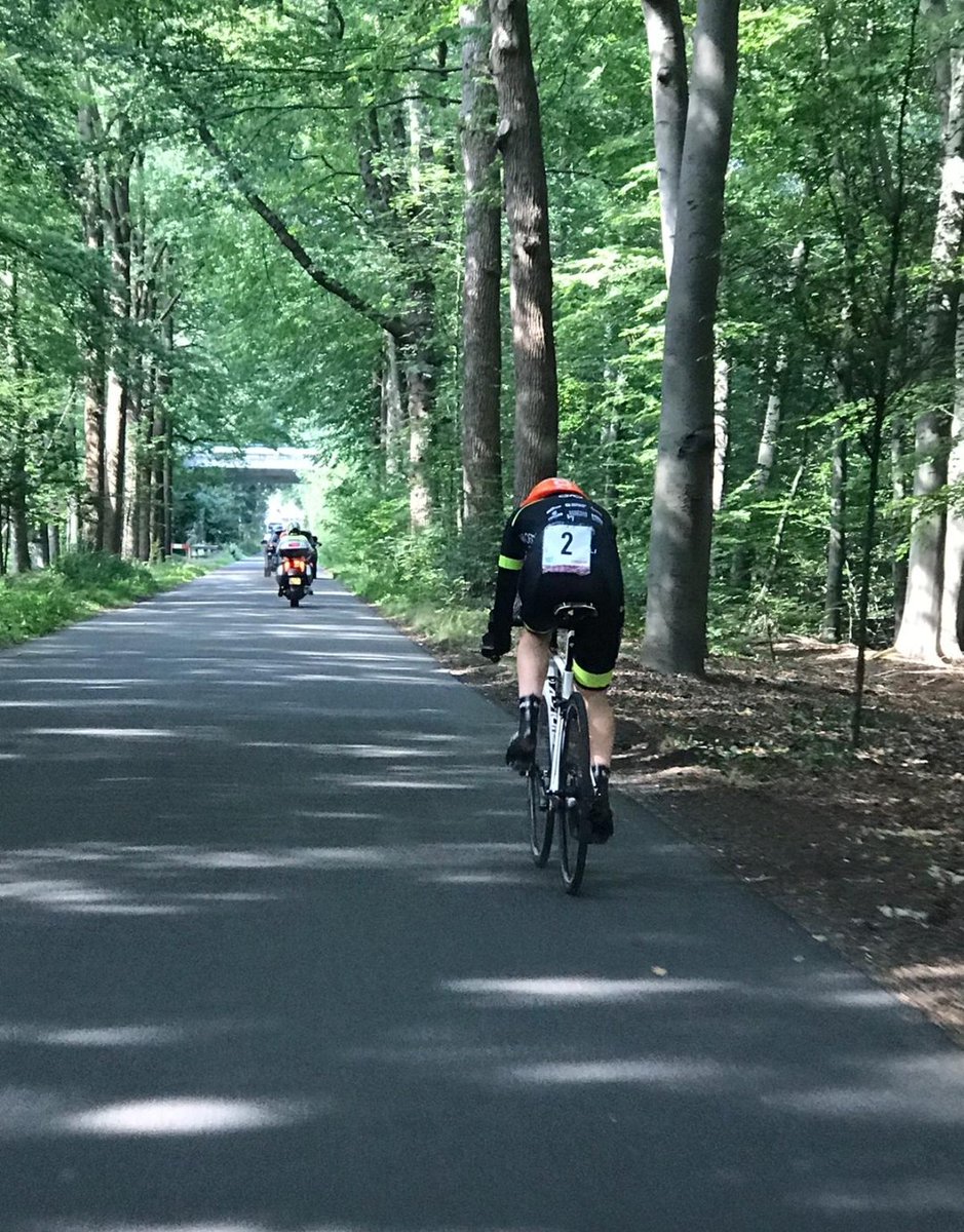 RondevOostzaan's tweet photo. Een mooi resultaat voor Nienke Veenhoven op NK tijdrijden nieuwelinge meisjes!
#4eplaats #chaam
Foto's; Laurens Van de Klundert en Fam.Veenhoven https://t.co/mUDO1wMHo1