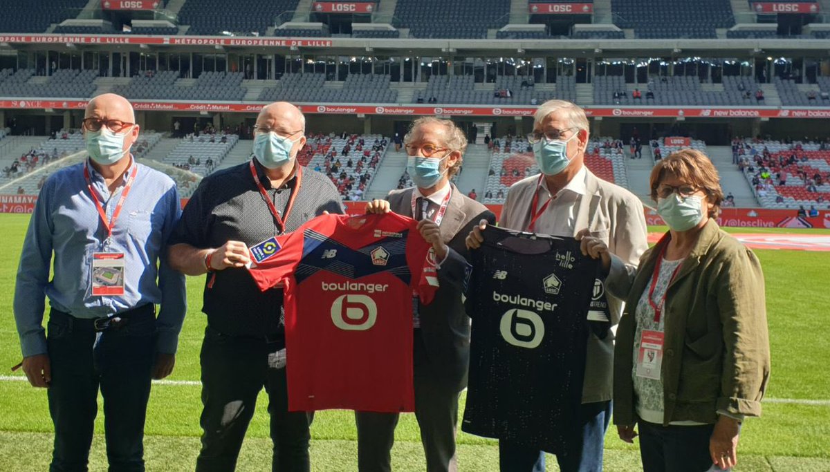 Très heureux de voir le partenariat entre @Mel_Lille <a href="/Hello_Lille/">Hello Lille</a> 
et <a href="/losclive/">LOSC</a> renouvelé pour la saison @ligue1UberEats ⚽️2020-2021
<a href="/MartineAubry/">Martine Aubry</a> @HelloLilleSport #LOSCFCM #losc #MEL