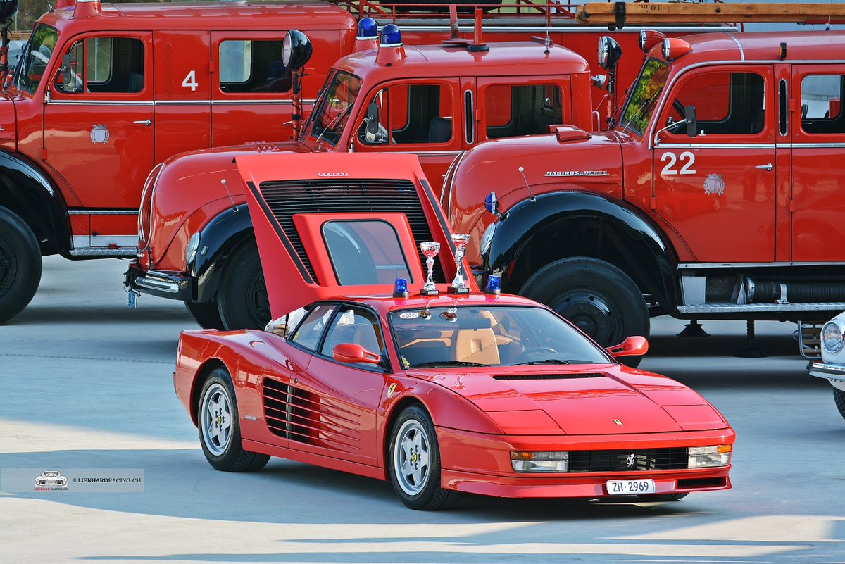 LienhardRacing's tweet photo. #DolderClassics Zürich 13. 09. 2020
Vielen Dank der 🚨🚒 #Feuerwehr 👩🚒🧑🚒 #Dietikon, vielen Dank Hanspeter.
Die 🏆🏆 Pokale auf dem Dach des Testarossa, hat das Fahrzeug dieses Jahr an der Classic Gala Int. Concours d‘Elegance Schwetzingen gewonnen. https://t.co/qzM23ceiBi