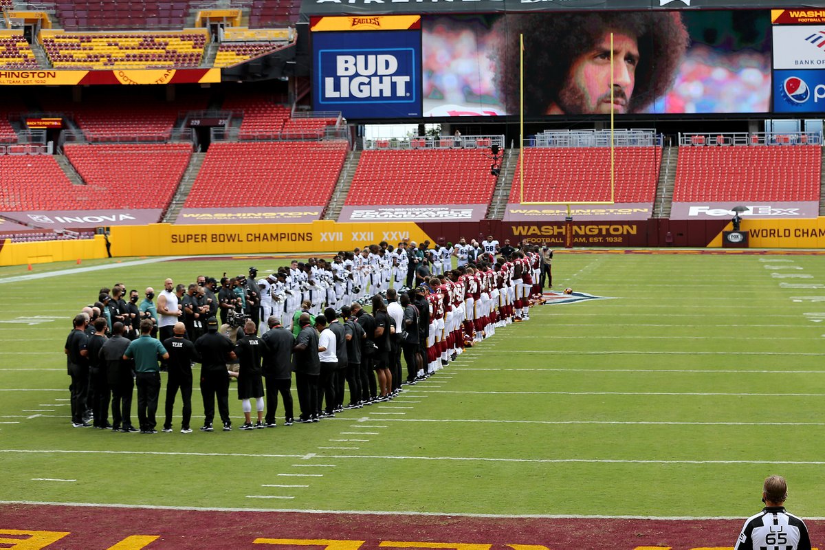 The Eagles and the Washington Football Team join in unity before kickoff. #NFL #Eagles #WashingtonFootball