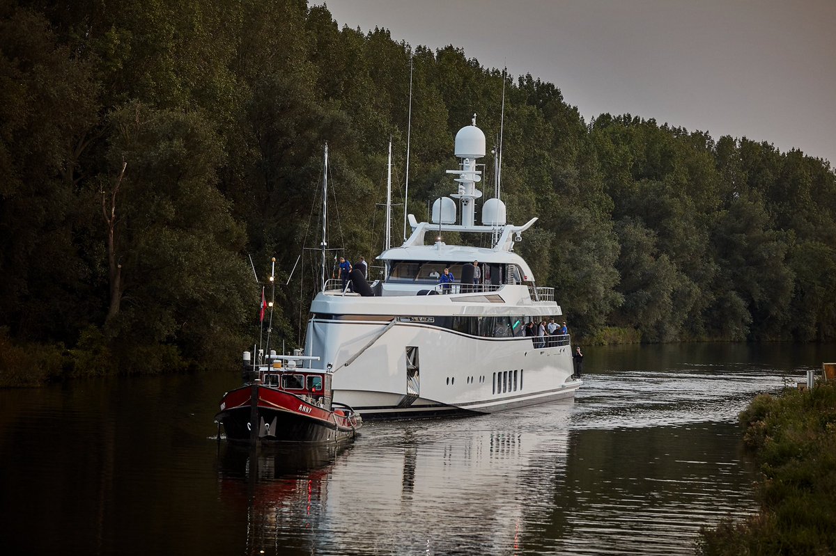 Feadship's tweet image. It’s come and go at #Feadship: just when Feadship #Project706 exited the construction yard in Aalsmeer, Feadship #PI (ex Syzygy 818) was on her way to our #Amsterdam yard for some premium quality maintenance work. Next stop for Project 706 will be her sea trials. Stay tuned!