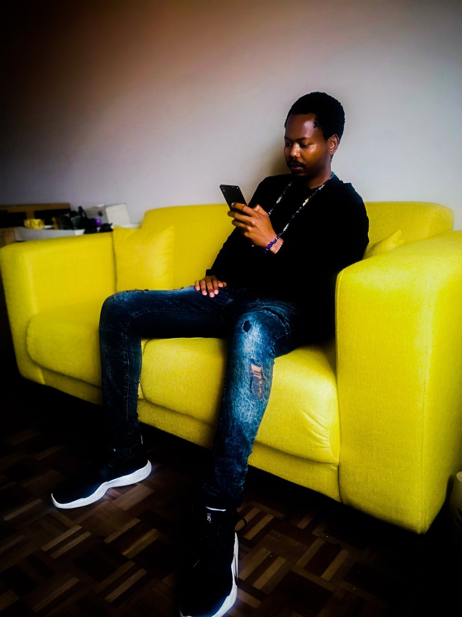 SimtoxDj's tweet photo. For just R15, I can get 120mb data, 300 on-net minutes, 10 any-net minutes, PLUS BONUS FACEBOOK DATA of 120mb on Cell C's All in One Bundles. Get the All in One Bundle now.https://t.co/aKpeh8QDTA
#CellCAllInOneBundles #ConnectAndCall #ConnectYourWay #affiliated https://t.co/TkBnZ8gaMr