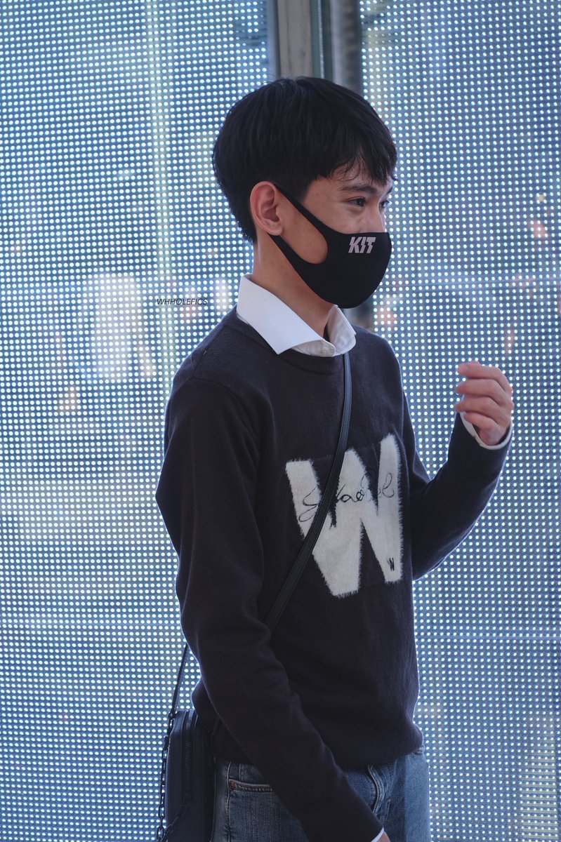 whole__fics's tweet photo. 200912 be kind be happy 💘 #กิตงาย https://t.co/XyrQVcnnFX