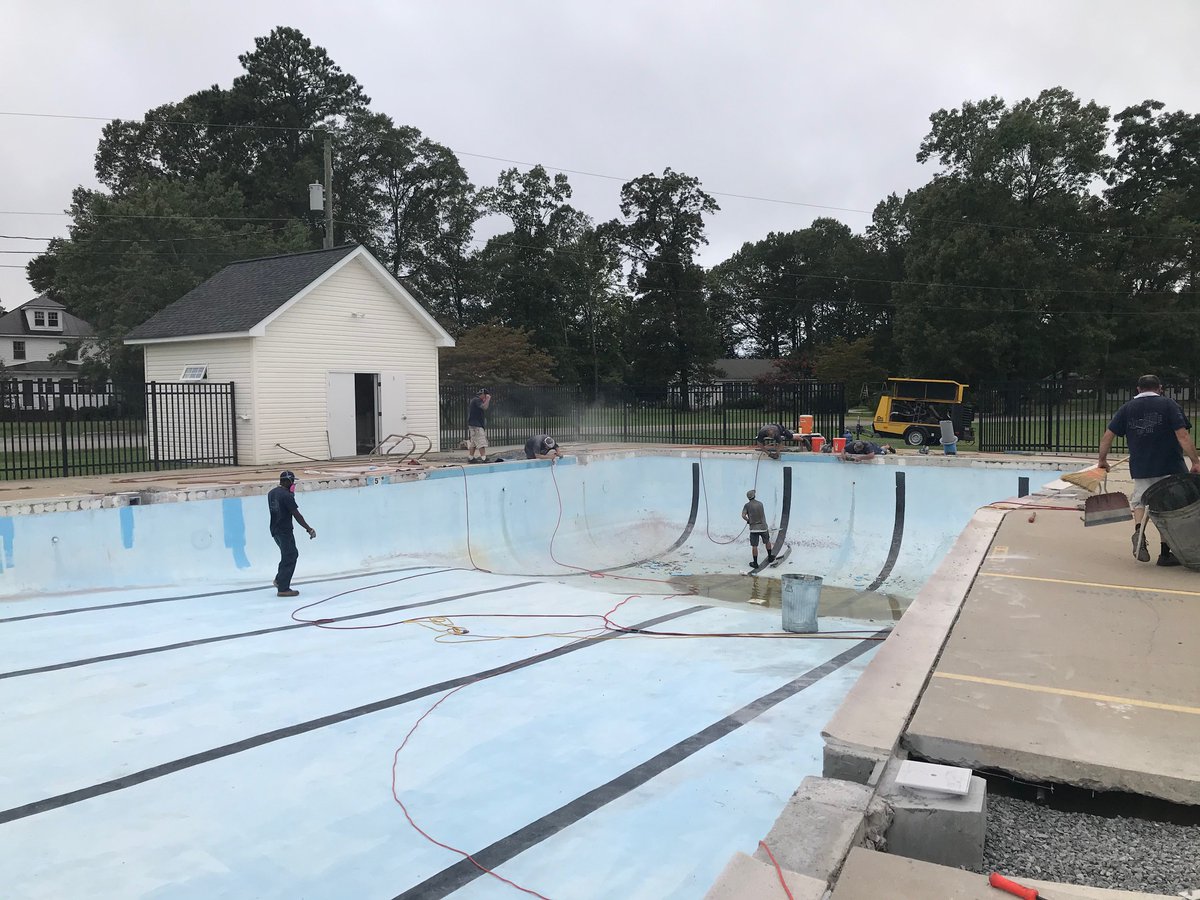 DBYard's tweet image. Community service day for Deltaville Boatyard. Our crew spent the day removing tile from the community pool on Friday.