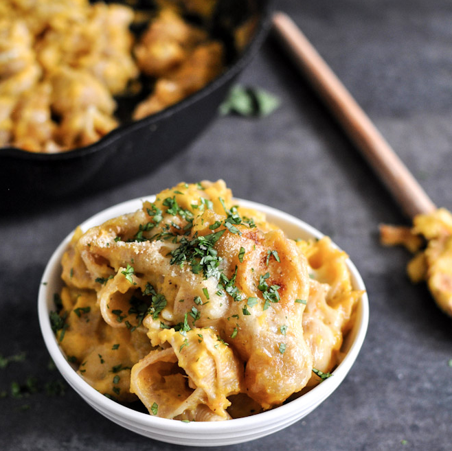 #WhoDat ready for some football! Its #GameDay! The New Orleans Saints face off against the Tampa Bay Buccaneers! Leave the cooking to us today from #CheesyMac to loaded southern sandwiches, sides, and sweets - we've got you covered! https://t.co/dsYZE9pynK