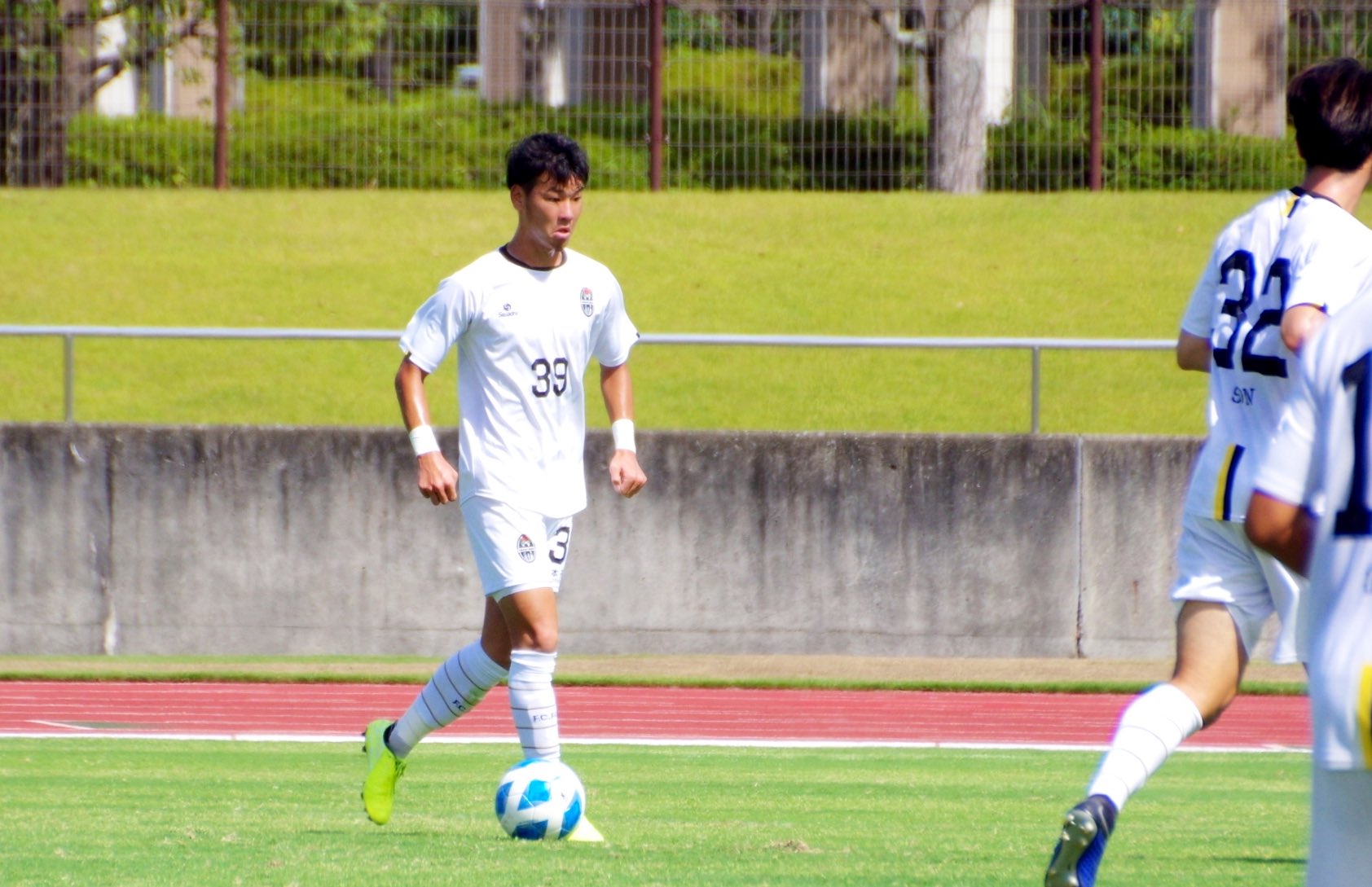 Takafumi Shiode 広島県社会人サッカーリーグ1部 9 13 Sun 第3節 マツダsc 14 0 福山シティfc 高山剛 途中出場から前節に続く得点の高山選手 T Co Jbrn7b0nnc Twitter