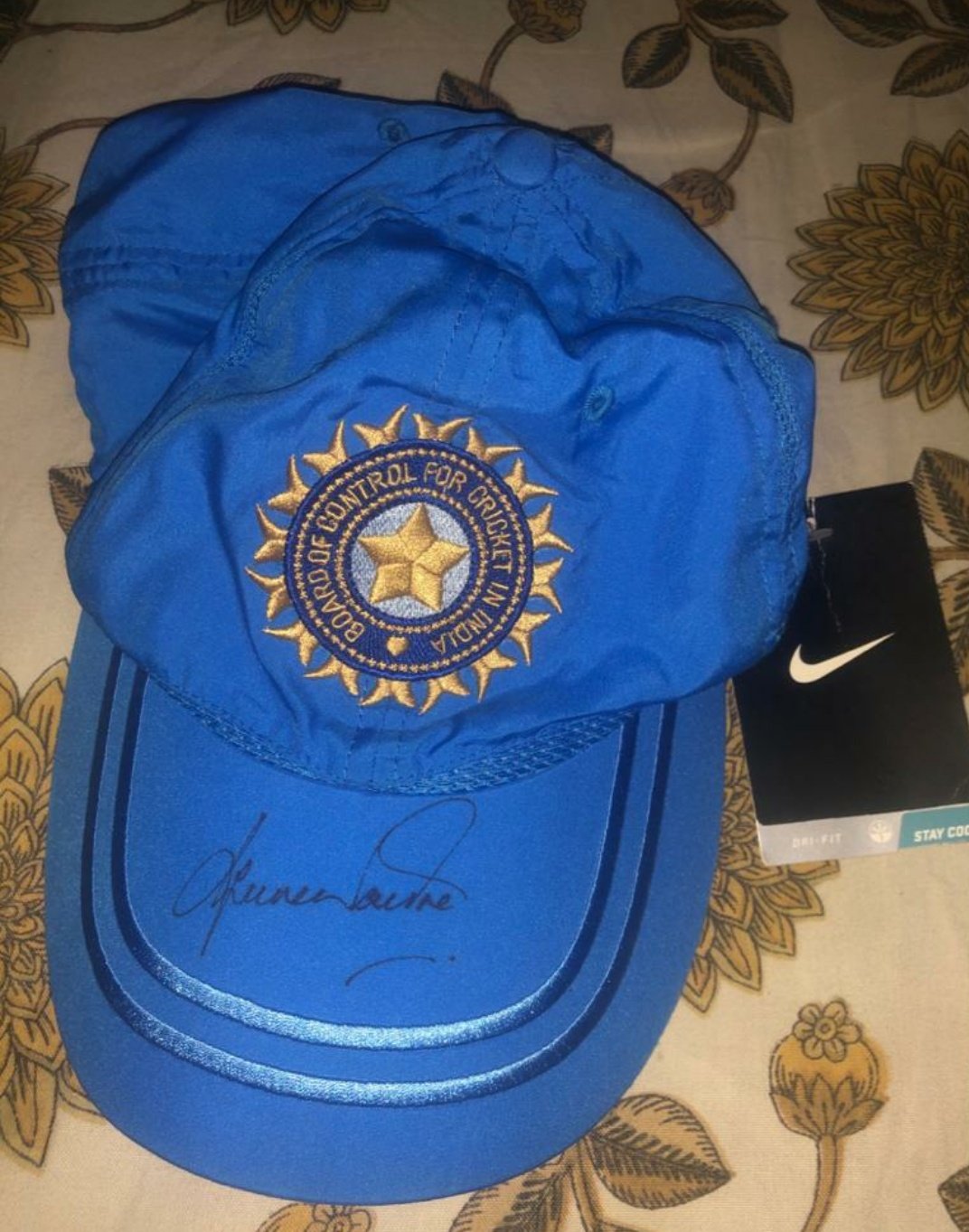 Lucky to get this India cap autographed by none other than SHANE WARNE       Happy Birthday Warnie... 