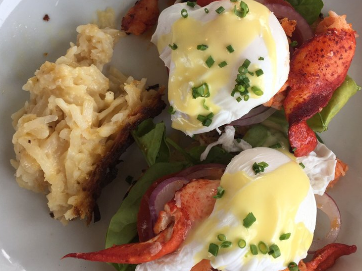 rightforkdiner's tweet photo. We have all you need for that treat yourself moment you know you deserve! 😍
..
Order Online Here: https://t.co/bnlMETON1q
.
.
.
.
.
#TheRightForkDiner #TheRightFork #EdgartownMA #MarthasVineyard #VisitMV #foodstagram #instafoodies #instaeats #breakfastisserved #breakfast https://t.co/jClPXvoFq0