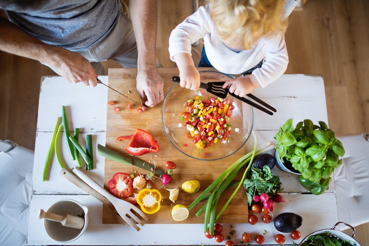 NatureSeal's tweet photo. Happy National Kids Take Over the Kitchen Day!
.
.
.
#FreshIsSimple #FamilyTime #Cooking #HealthyLiving #HealthyFoods https://t.co/EIYIL8J5WQ