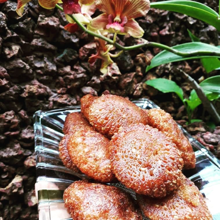RKithul's tweet photo. Traditional Sri Lankan sweets 🍽 made using Kithul @raala_kithul_lk
#raalakithul #sinharaja #sweetindulgence #naturalsweetener #noaddedsugar #srilankanfood #srilankancuisine #sweettooth #kithul #sogood #golocal #localsourced https://t.co/u4Q2MspqMS