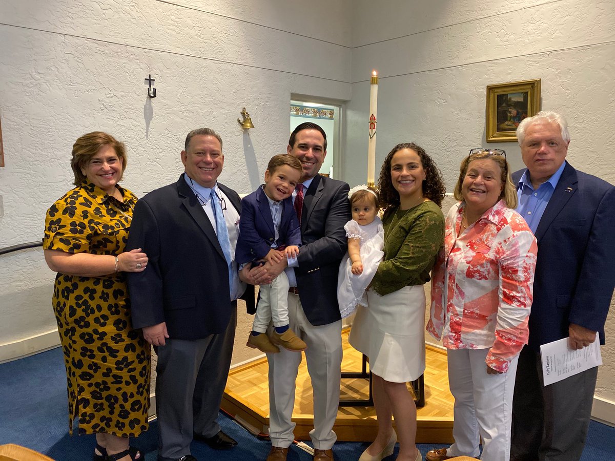 VoteEdSilva's tweet photo. I have worn many hats in my life, but none more meaningful &amp; rewarding than proud dad &amp; grandfather. On National #GrandparentsDay, reach out to your “nana” &amp; “grandpa” &amp; let them know how much you love them. #PalmettoBay #PalmettoBaysGotTalent #PalmettoBayCares #ImWithEd https://t.co/g4lz14qPfj
