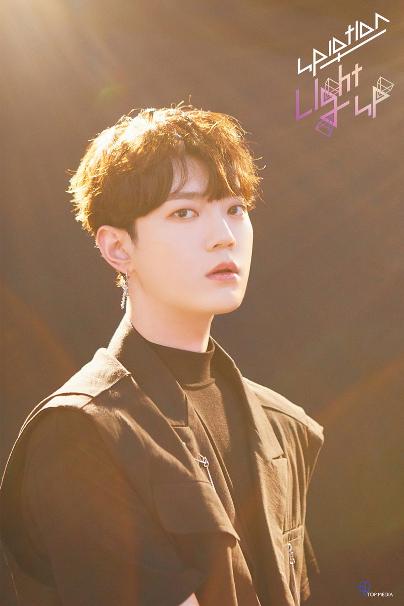 UP10TION's tweet photo. UP10TION [Light UP] HUNTER PHOTO Ⅱ 200924

#업텐션 #UP10TION #Light_UP #비토 #BITTO https://t.co/IvErKbZXLw