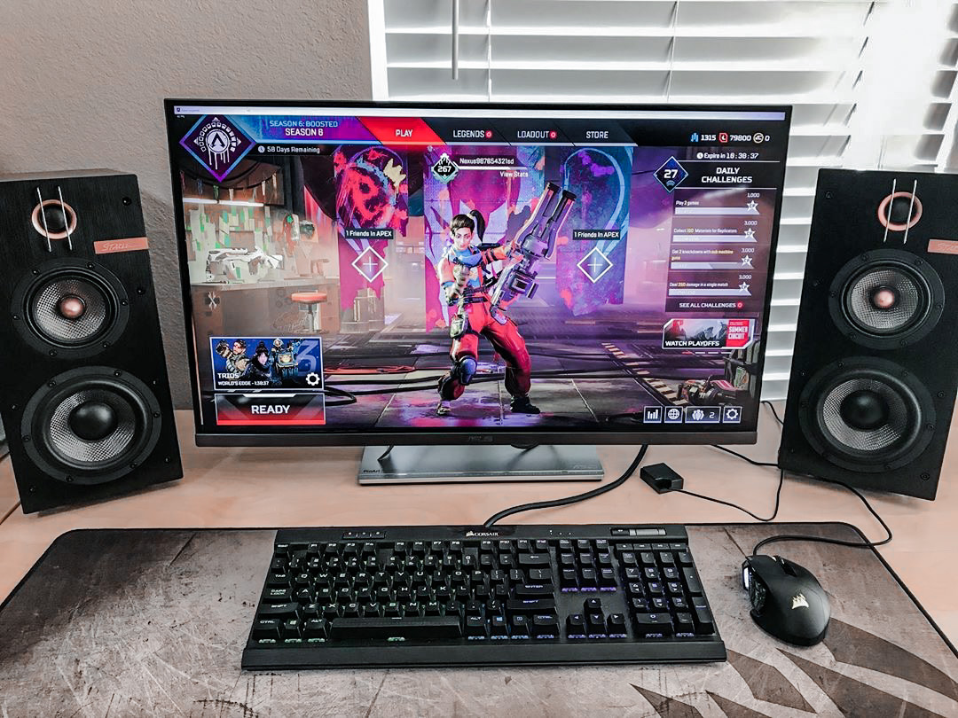 starkesound's tweet photo. Would you like to take your #pcgaming to the next level? @hometheaterfanatics did just that and added the IC-H1's to his desktop setup! #starkesound https://t.co/xXaJy6Kjj6