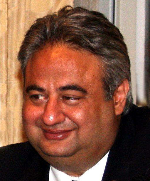 - Following this decision, Jacques Lefranc, director of the publication of France Soir, was sacked on the evening of February 1, 2006 by the Franco-Egyptian boss of the daily, Raymond Lakah (photo)A real climate of censorship and self-censorship is taking hold in France