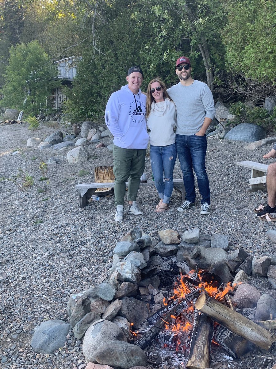 caphawk79's tweet photo. Second annual fish fry. Delicious Newfoundland cod and great company. https://t.co/qkF3VOov6X