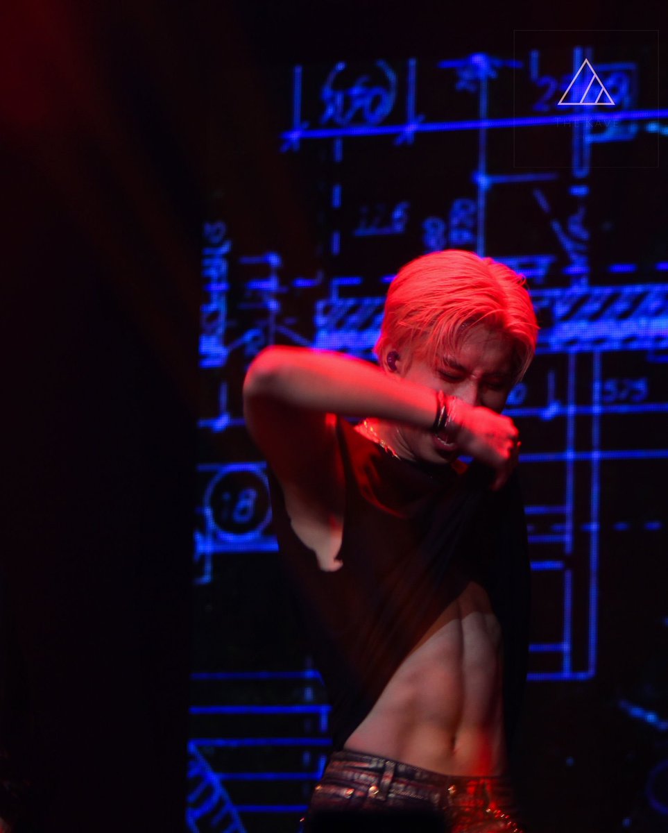 LOOK AWAY  #HanOfAKind